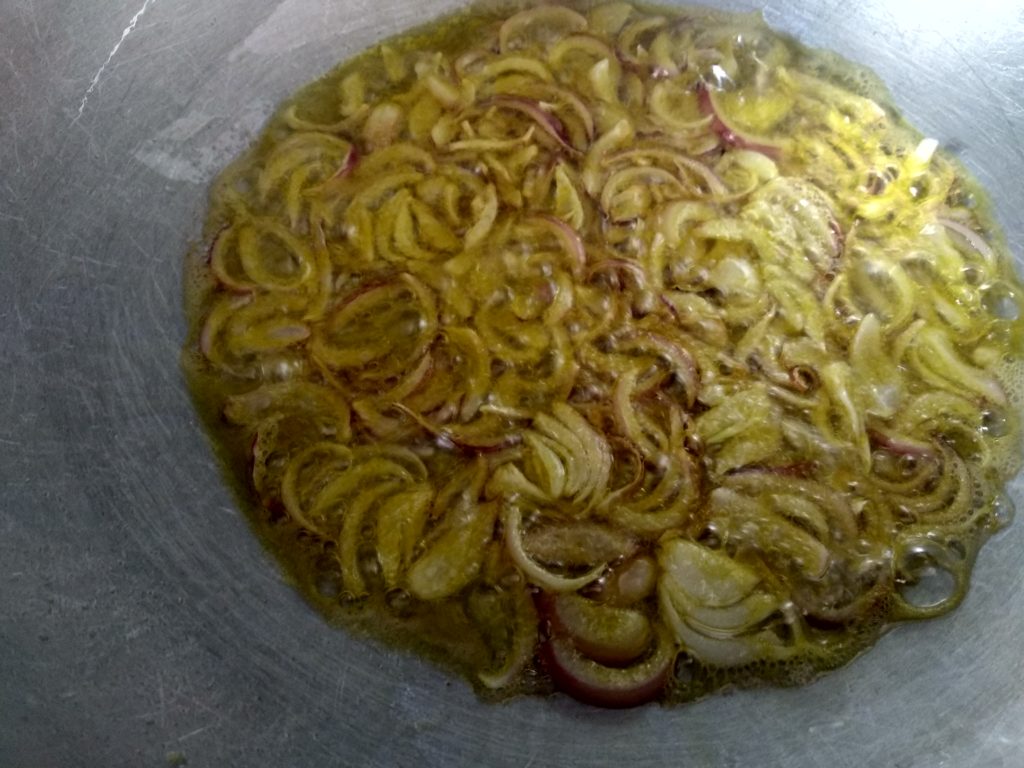Making of Fried Onions of Berista