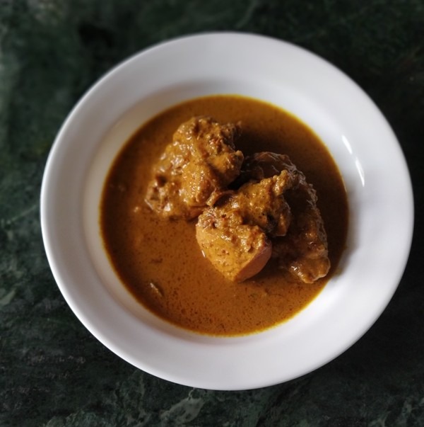 Lazy Chicken Curry for Guests without Kashmiri Red Chilli